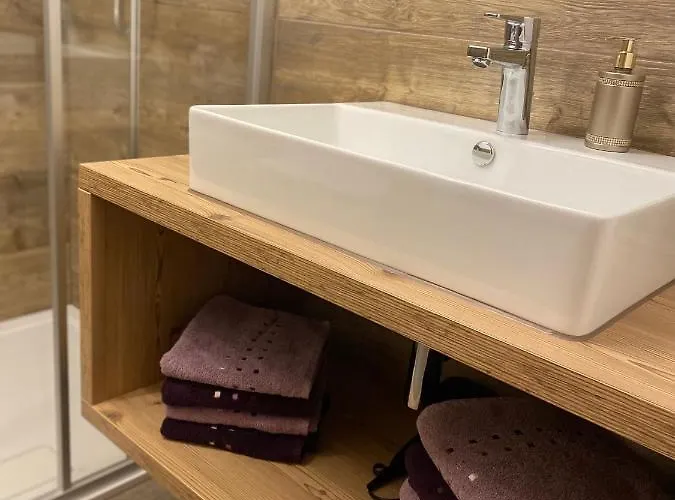 Sandi's بيت للعطل *